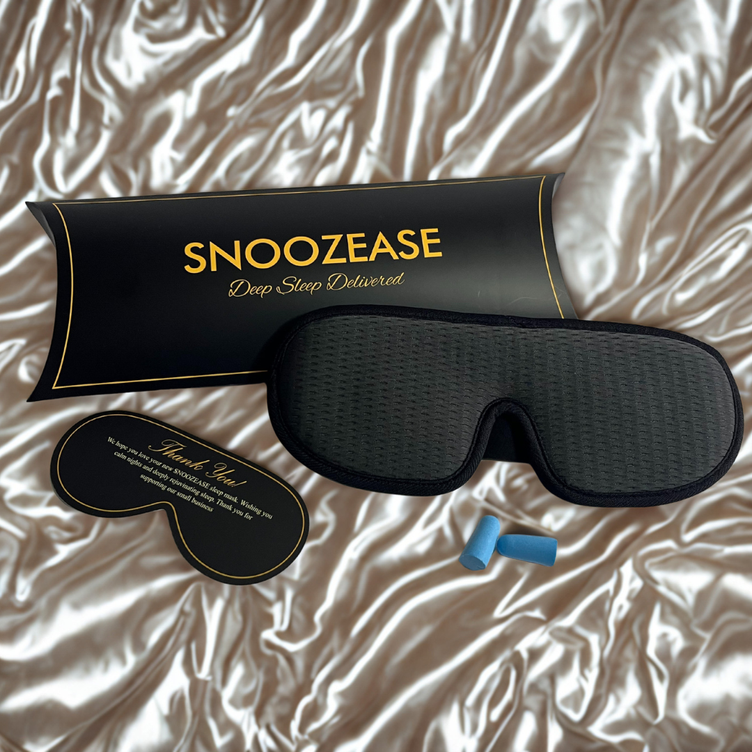 Plush Fit Blackout Eye Shade, Grey