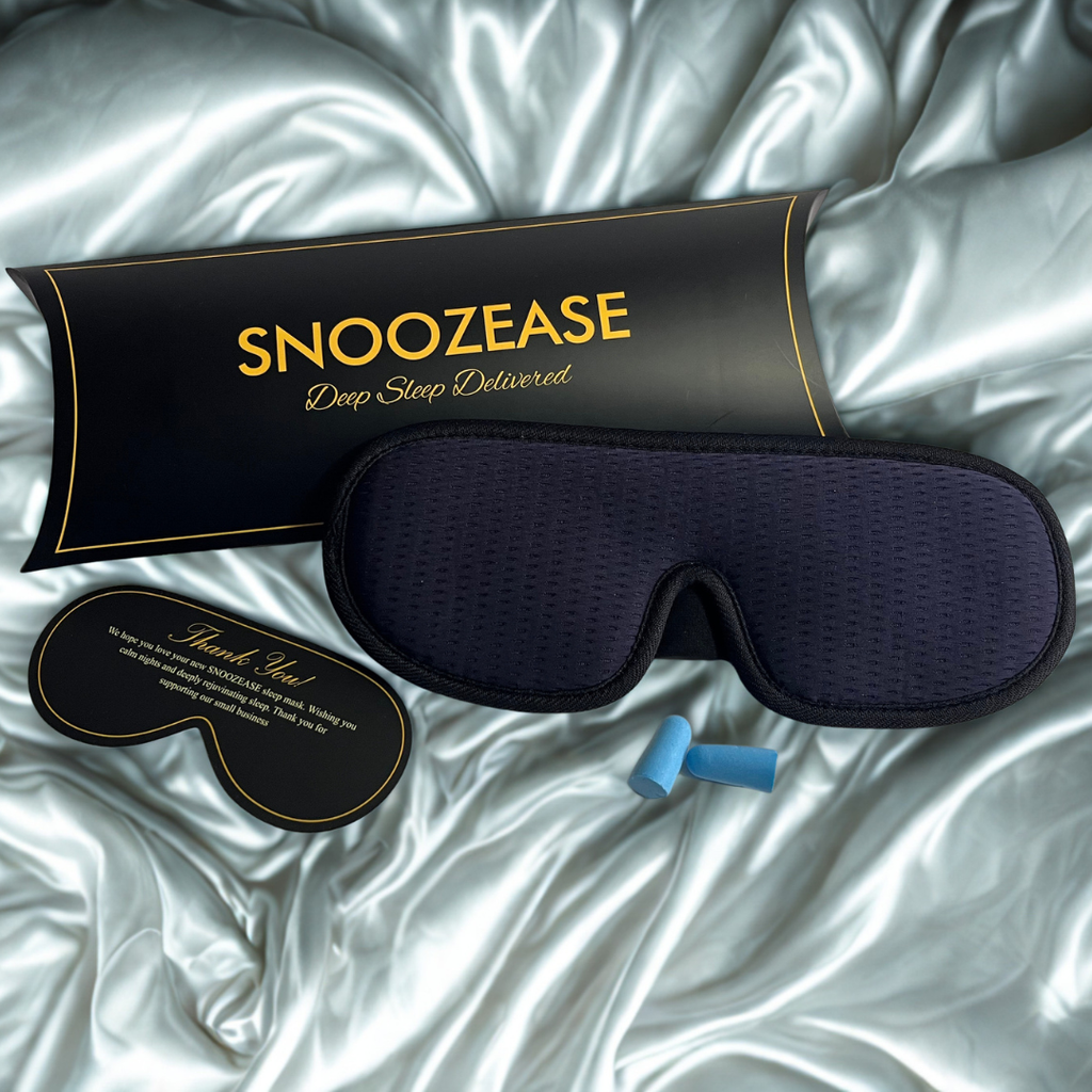 Plush Fit Blackout Eye Shade, Navy